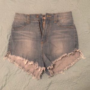 GJG light wash high waisted shorts